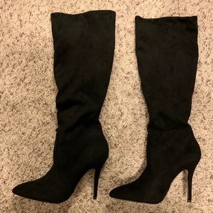 Size 7 Black Knee High H&M Suede Boots W/ Heel